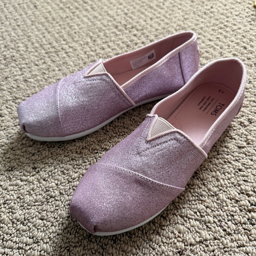 TOMS Girl’s Glitter Pink Slip-On Shoes 3 Youth Sparkly NEW
